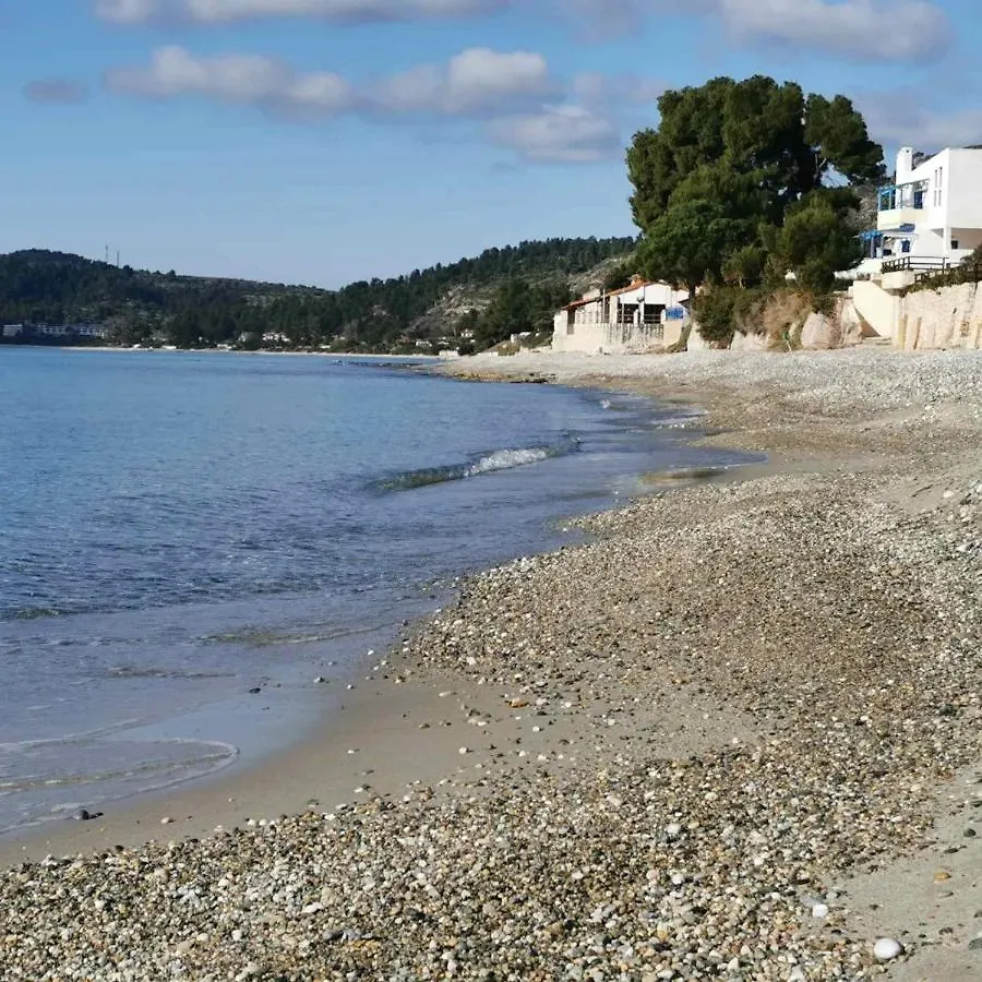 Amalthea Aparthotel Mola Kalyva