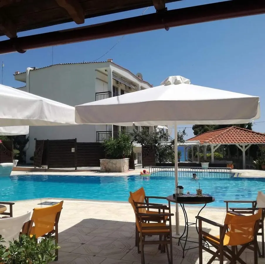 Amalthea Aparthotel Mola Kalyva Greece